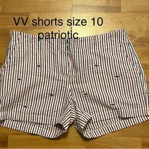 Vineyard vines Striped Women's Shorts